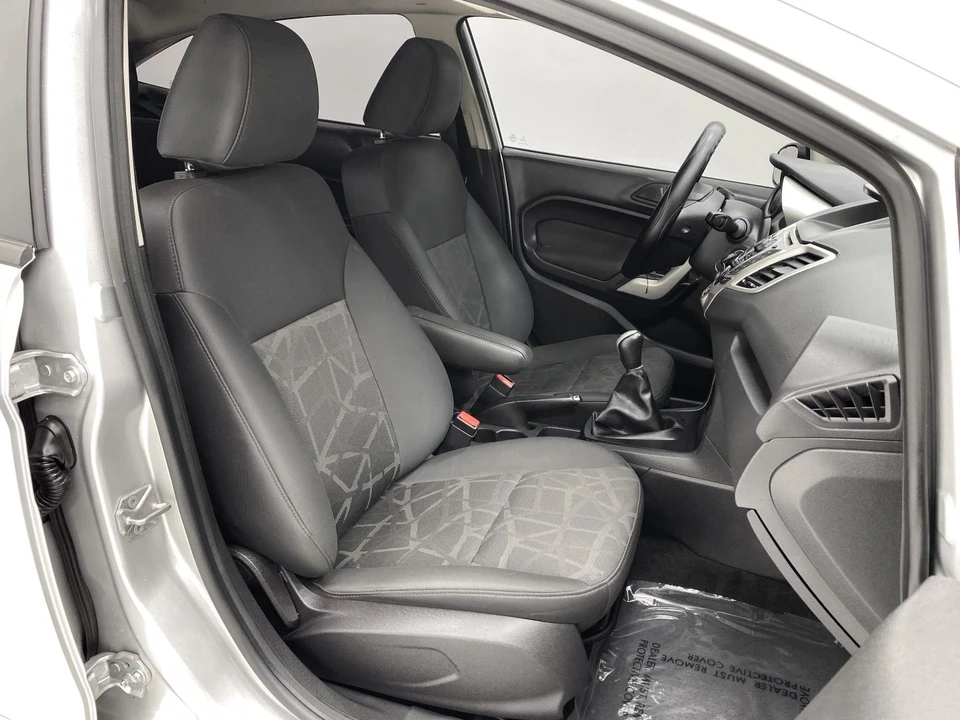2013 Ford Fiesta - Image 16 of 21