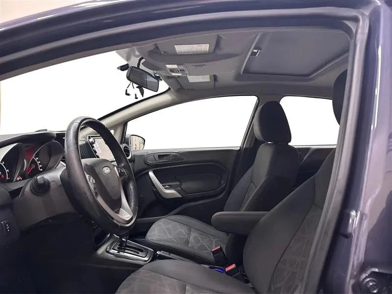 2013 Ford Fiesta - Image 9 of 12