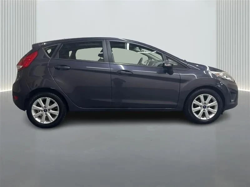 2013 Ford Fiesta - Image 6 of 12