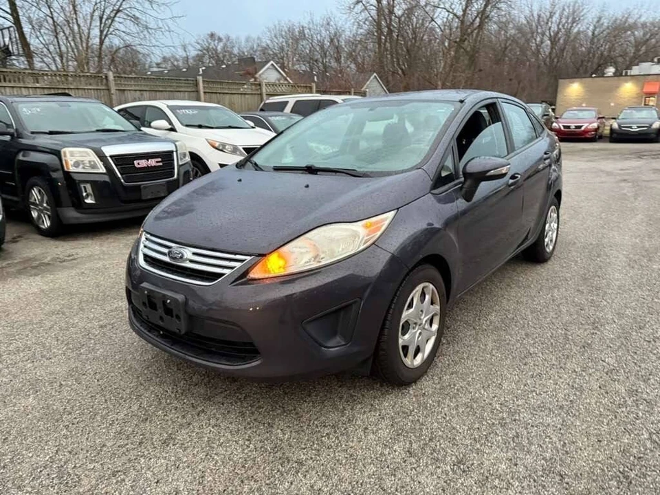 2013 Ford Fiesta - Image 9 of 21
