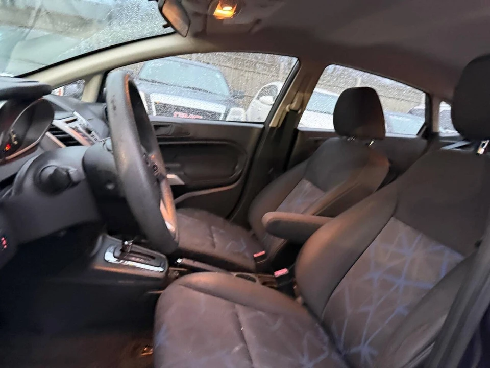 2013 Ford Fiesta - Image 13 of 21