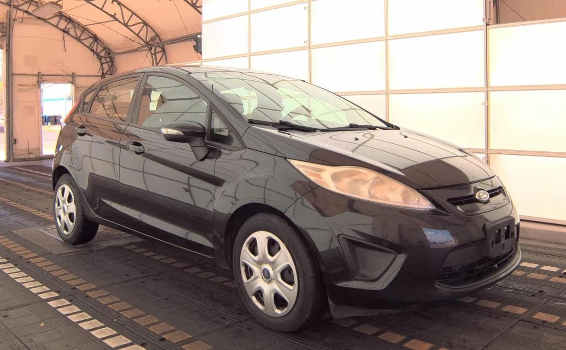 2013 Ford Fiesta - Image 3 of 12