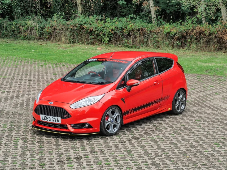2016 Ford Fiesta - Image 14 of 30
