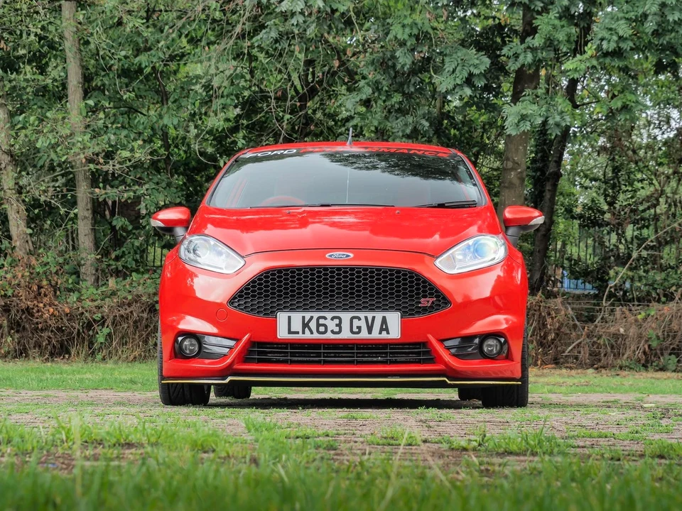 2016 Ford Fiesta - Image 25 of 30