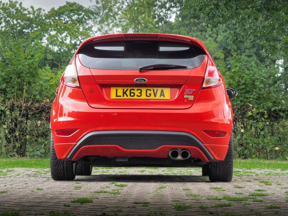 2016 Ford Fiesta - Image 28 of 30
