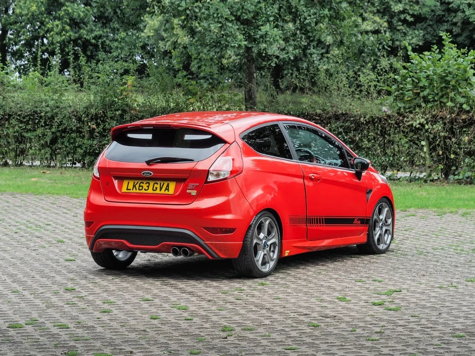 2016 Ford Fiesta - Image 7 of 30