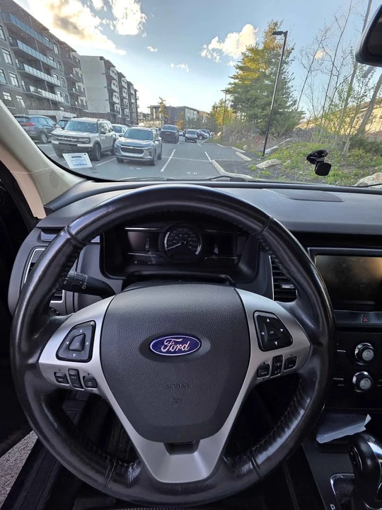 2013 Ford Flex - Image 10 of 18