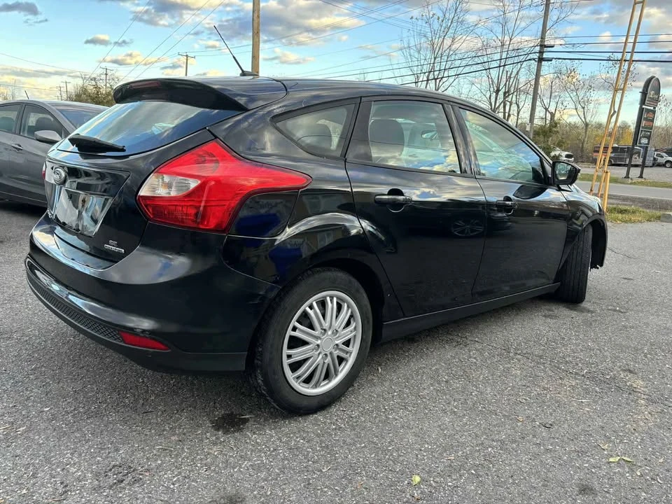 2013 Ford Focus 3rd Gen - Image 2 of 3