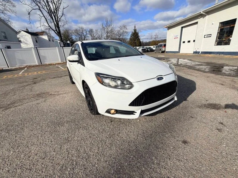 2013 Ford Focus 3rd Gen - Image 5 of 12
