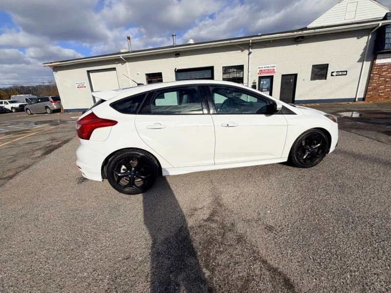 2013 Ford Focus 3rd Gen - Image 9 of 12