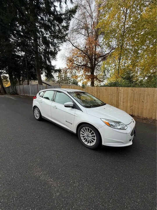 2013 Ford Focus 3rd Gen - Image 2 of 8
