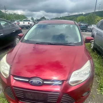 2013 Ford Focus LX Sedan 4D
