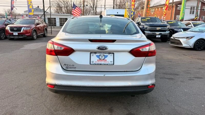 2013 Ford Focus 3rd Gen - Image 6 of 12
