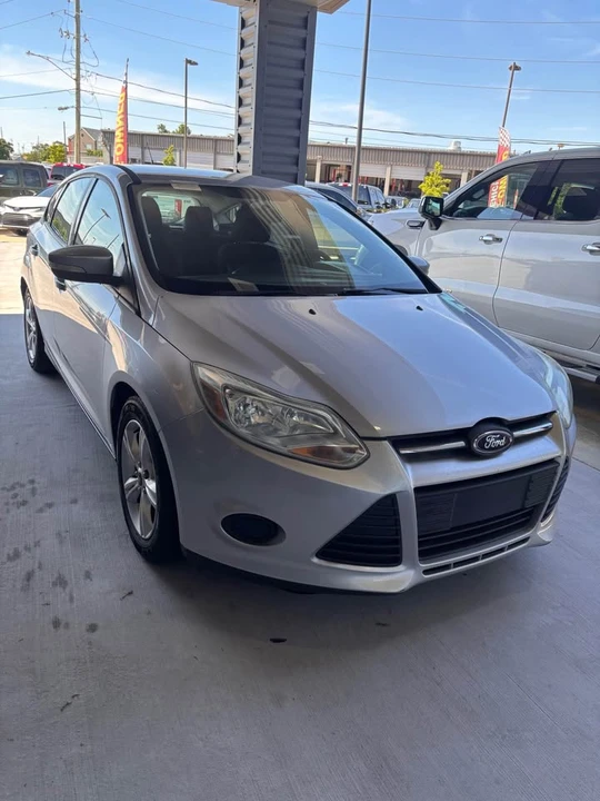 2013 Ford Focus 3rd Gen - Image 2 of 9