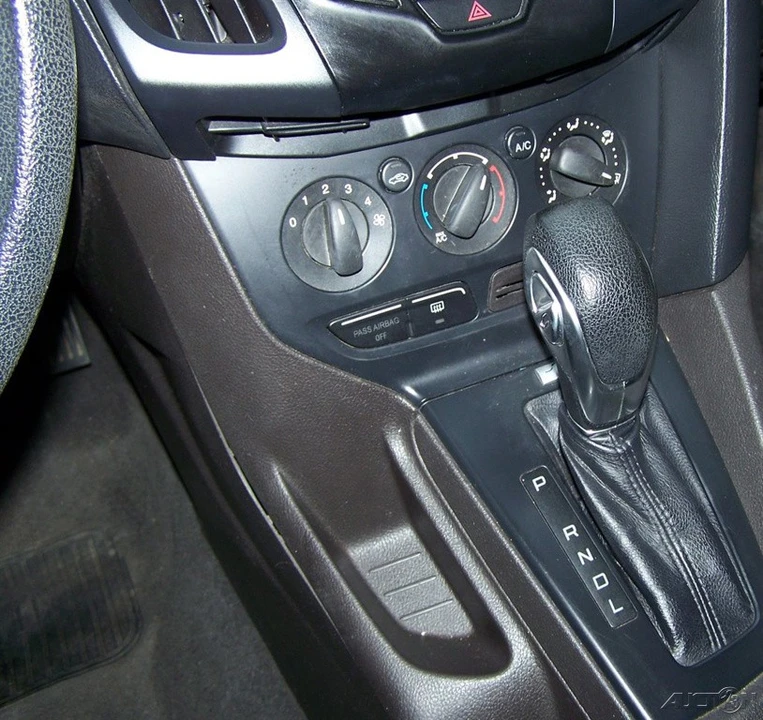 2013 Ford Focus 3rd Gen - Image 10 of 12
