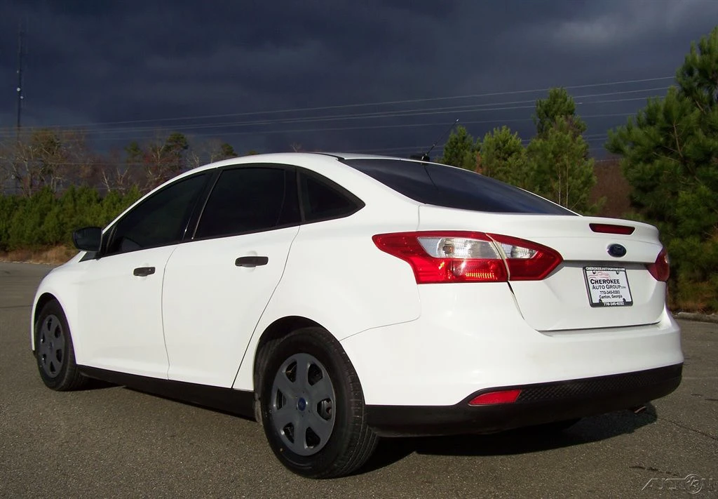 2013 Ford Focus 3rd Gen - Image 2 of 12
