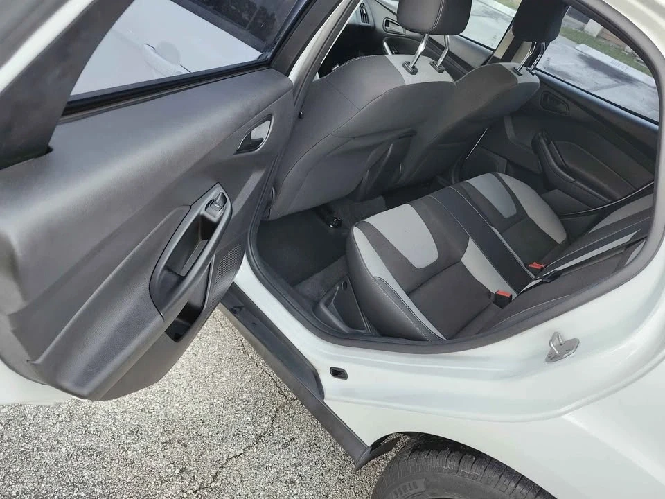 2013 Ford Focus 3rd Gen - Image 11 of 12