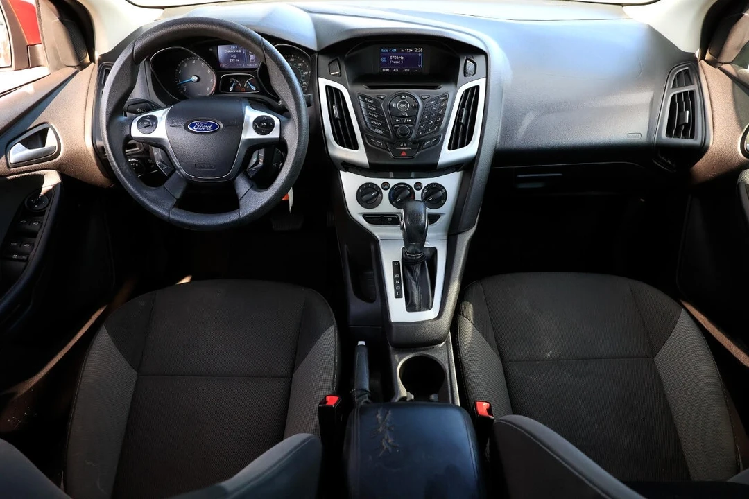 2013 Ford Focus 3rd Gen - Image 2 of 12