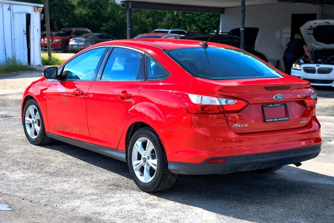 2013 Ford Focus 3rd Gen - Image 5 of 12