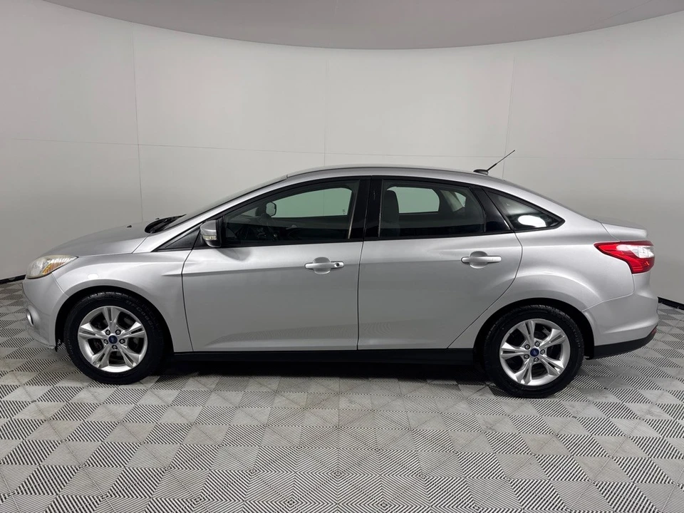 2013 Ford Focus 3rd Gen - Image 9 of 12
