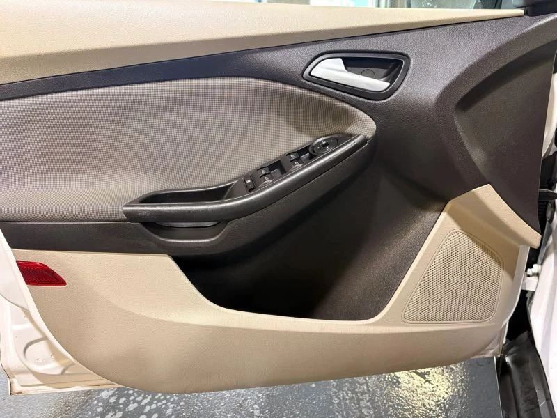 2013 Ford Focus 3rd Gen - Image 10 of 12