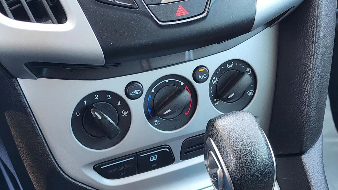 2013 Ford Focus 3rd Gen - Image 22 of 28