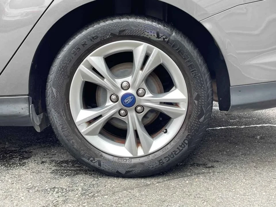 2013 Ford Focus 3rd Gen - Image 3 of 12