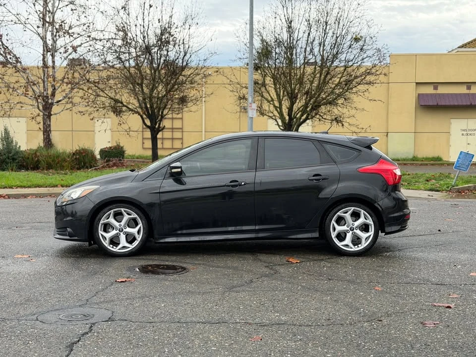 2013 Ford Focus ST 3rd Gen - Image 8 of 15