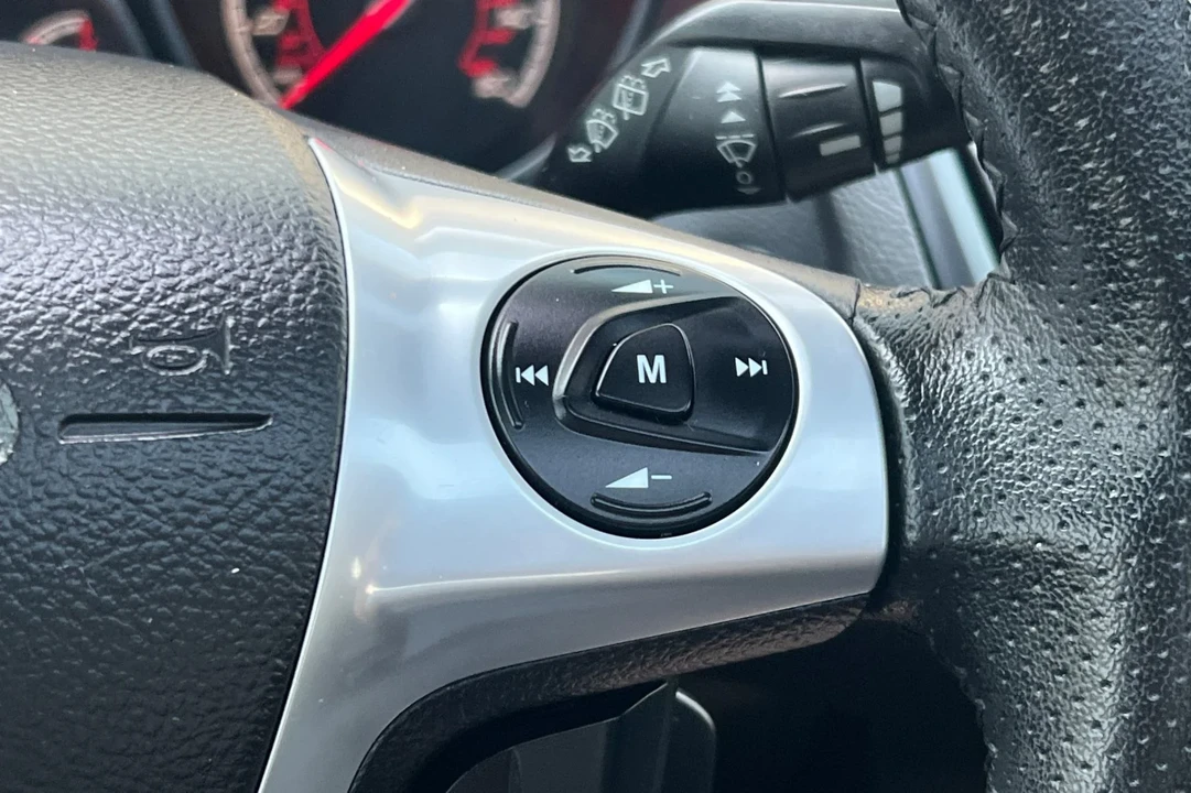 2013 Ford Focus ST 3rd Gen - Image 25 of 31