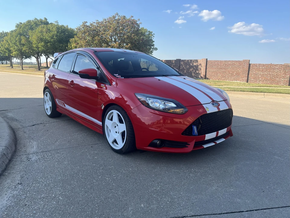 2013 Ford Focus ST 3rd Gen - Image 17 of 31