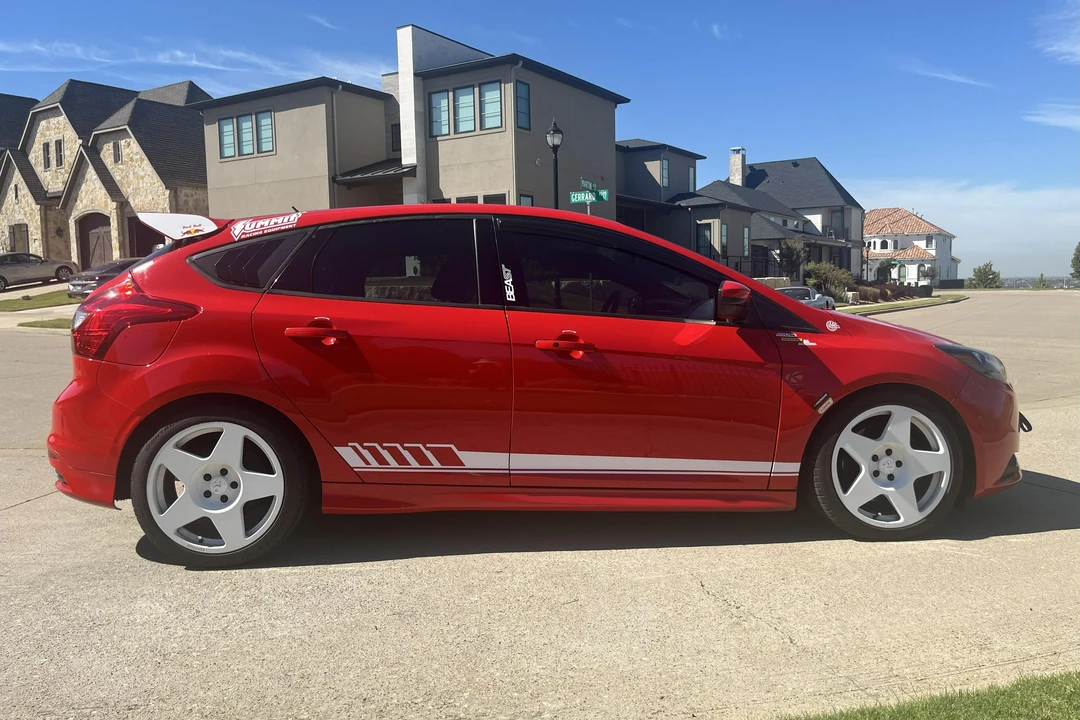 2013 Ford Focus ST 3rd Gen - Image 3 of 31