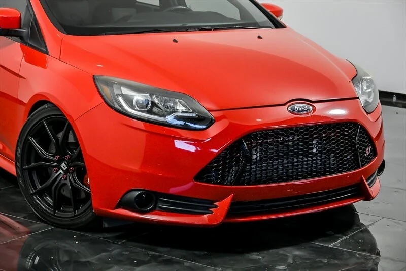 2013 Ford Focus 3rd Gen - Image 2 of 12