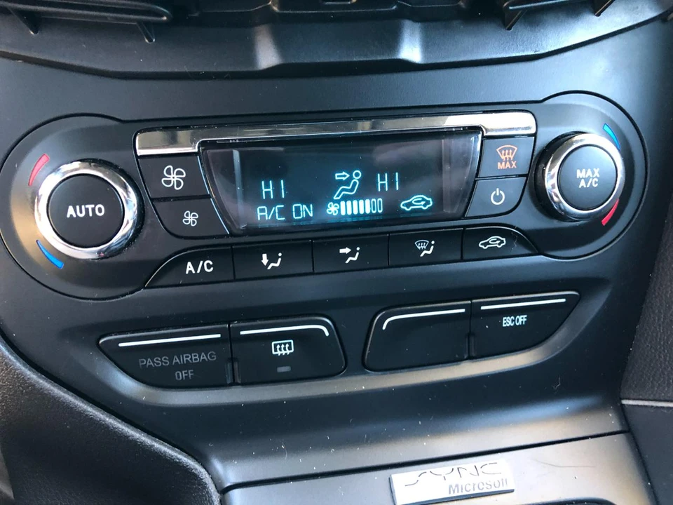 2013 Ford Focus ST 3rd Gen - Image 28 of 31