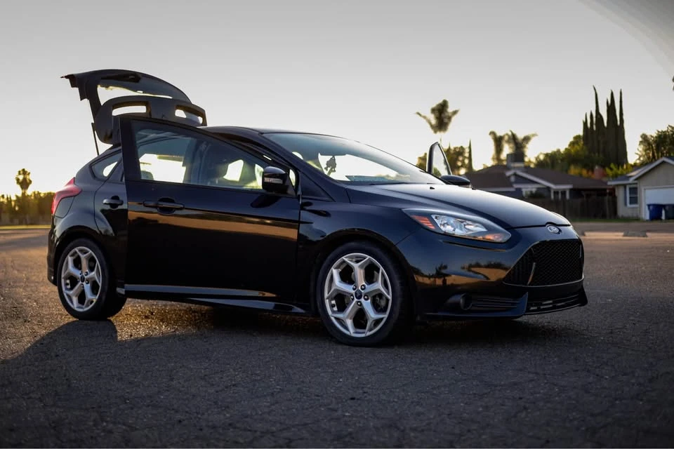 2013 Ford Focus ST 3rd Gen - Image 2 of 10