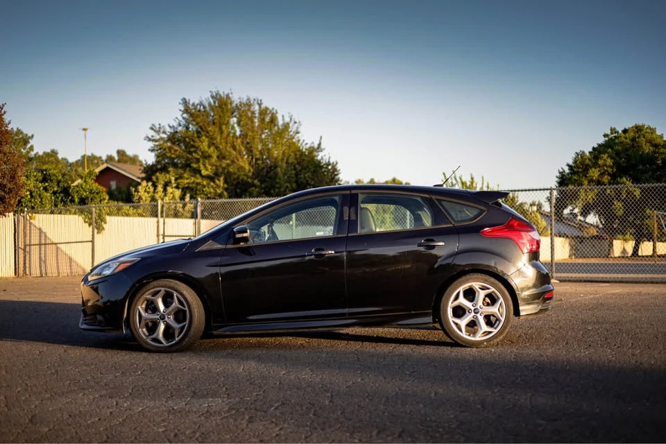 2013 Ford Focus ST 3rd Gen - Image 9 of 10