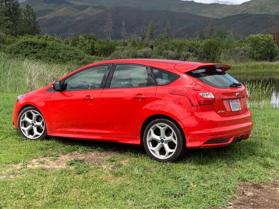 2013 Ford Focus ST 3rd Gen - Image 2 of 3