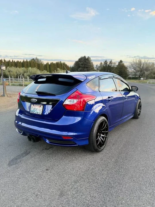 2013 Ford Focus 3rd Gen - Image 2 of 9