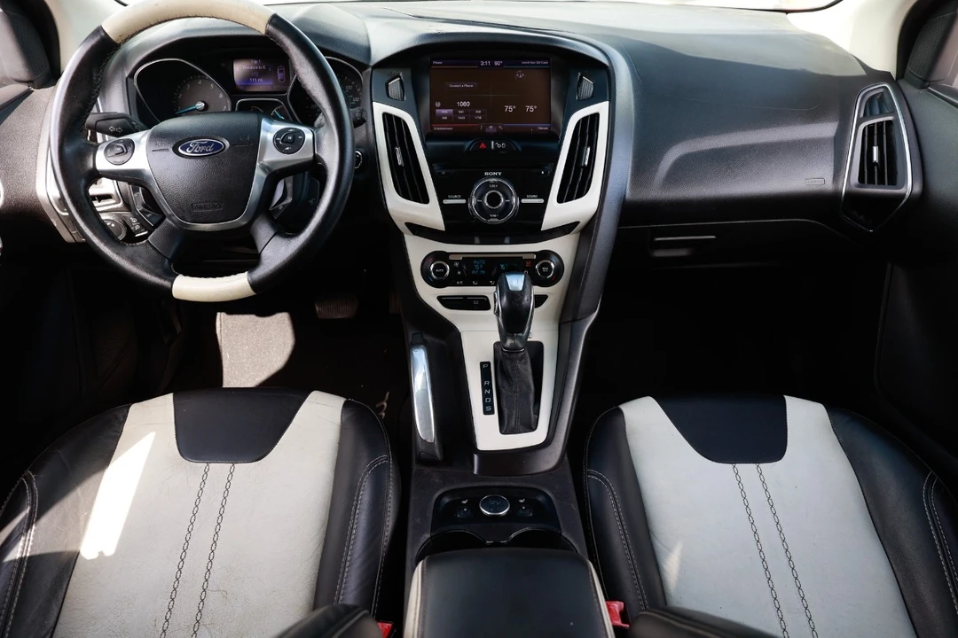 2013 Ford Focus 3rd Gen - Image 2 of 12