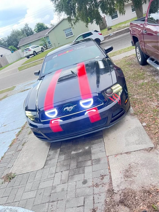 2013 Ford S197 Mustang - Image 2 of 2
