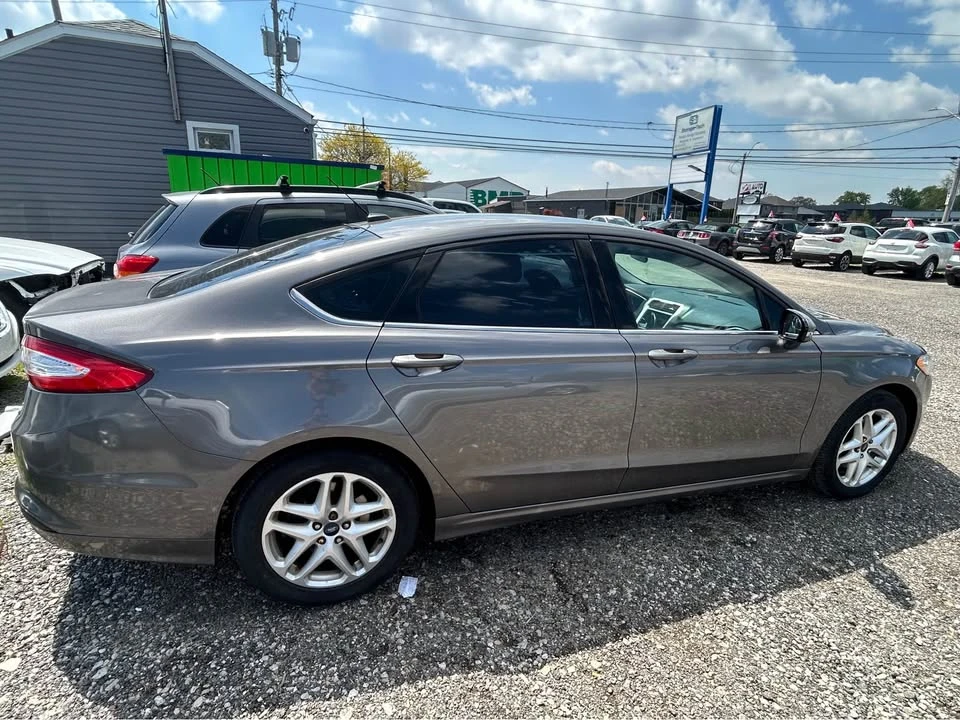 2013 Ford Fusion 2nd Gen - Image 4 of 10