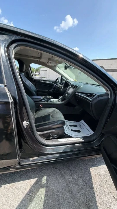 2013 Ford Fusion 2nd Gen - Image 15 of 16