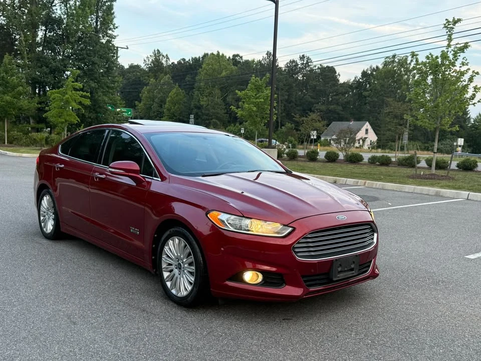 2013 Ford Fusion 2nd Gen - Image 11 of 18