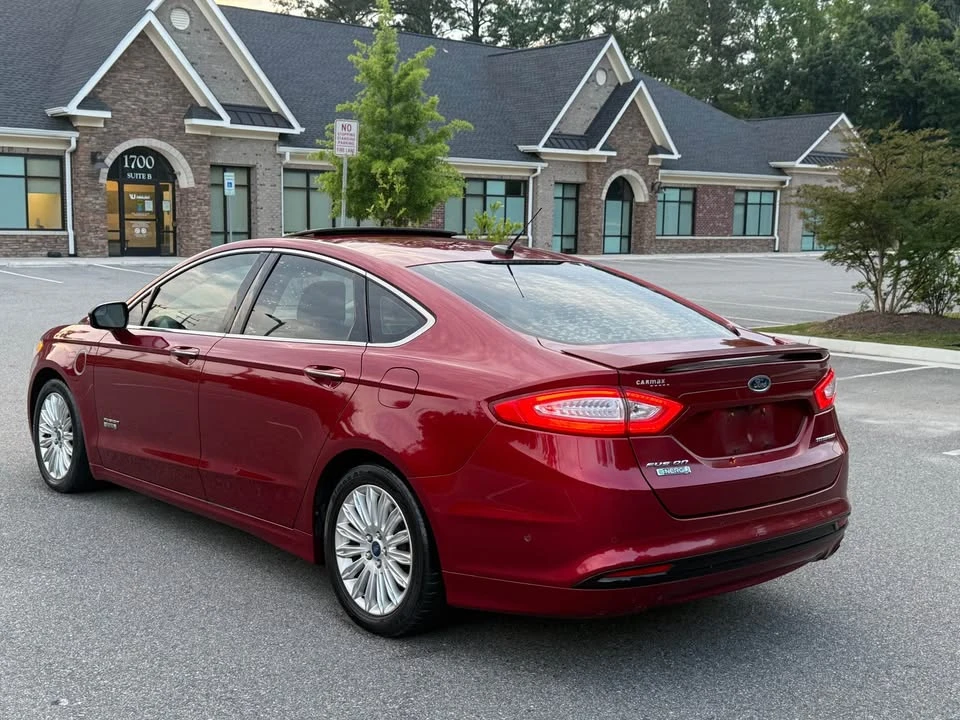 2013 Ford Fusion 2nd Gen - Image 2 of 18