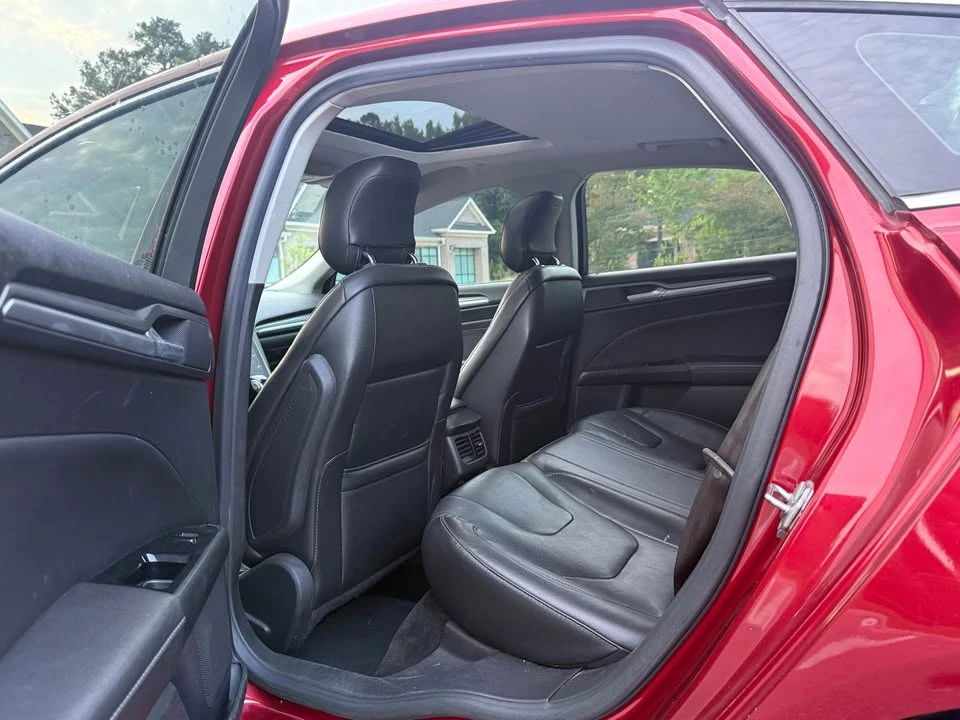 2013 Ford Fusion 2nd Gen - Image 12 of 18