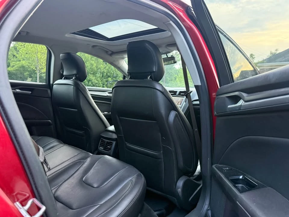 2013 Ford Fusion 2nd Gen - Image 13 of 18