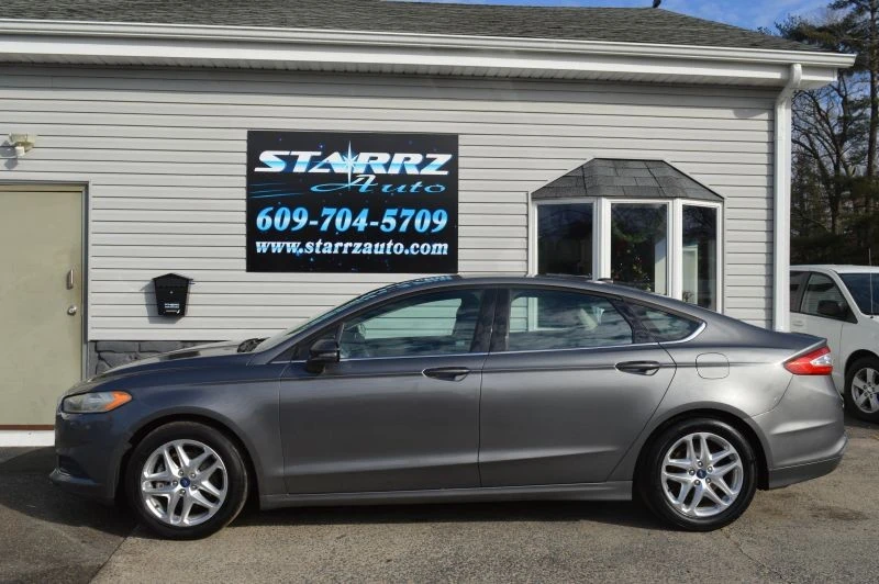 2013 Ford Fusion 2nd Gen - Image 2 of 12