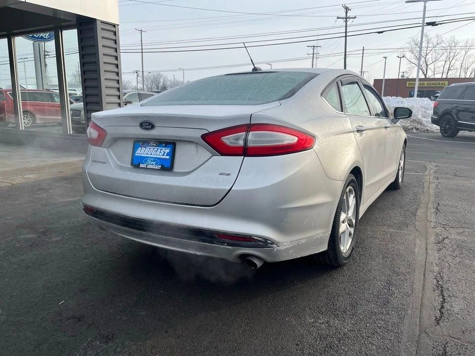 2013 Ford Fusion 2nd Gen - Image 3 of 12