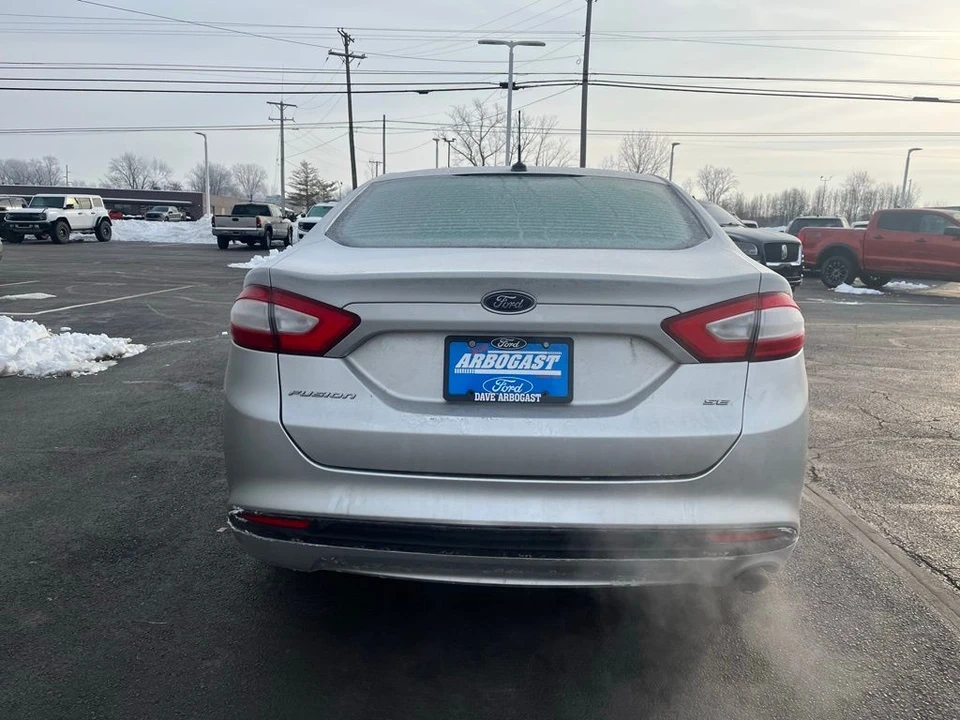 2013 Ford Fusion 2nd Gen - Image 4 of 12