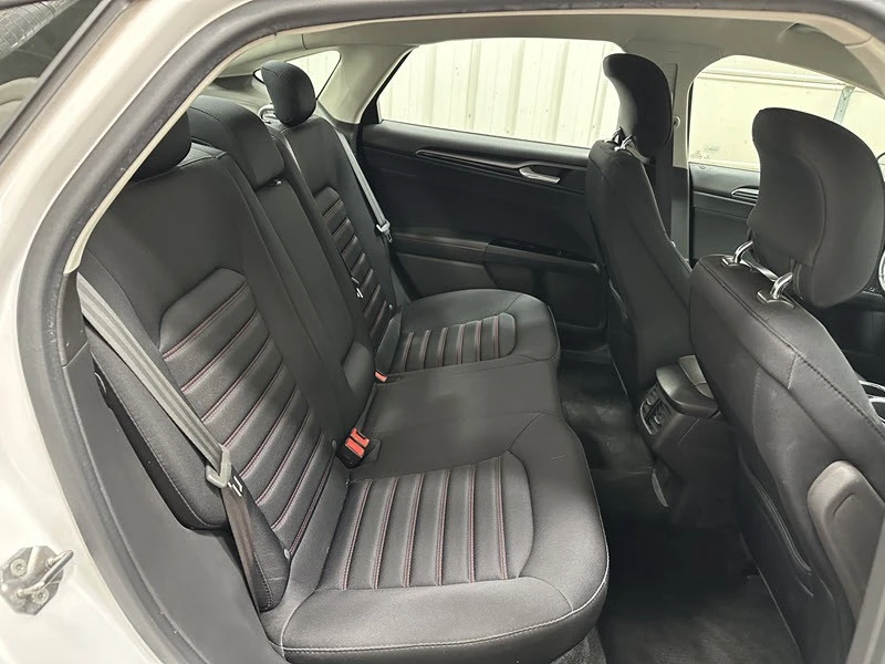 2013 Ford Fusion 2nd Gen - Image 16 of 23