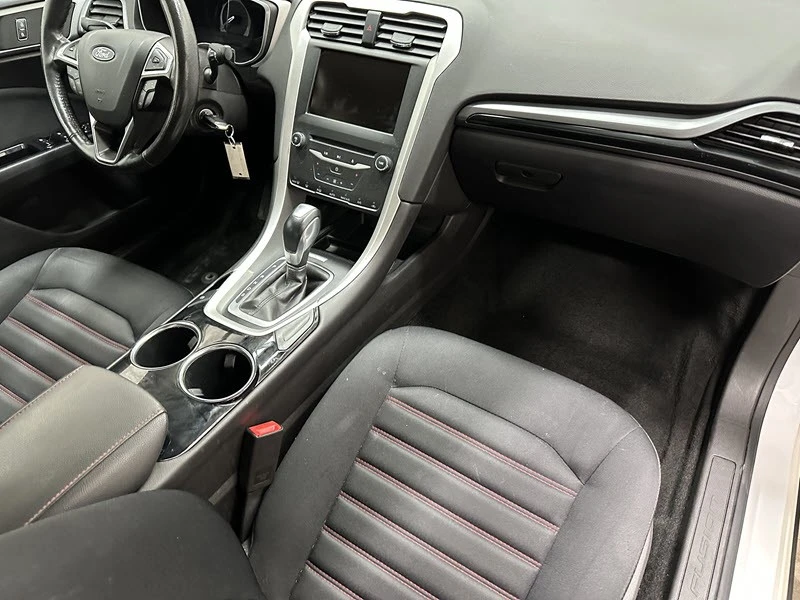 2013 Ford Fusion 2nd Gen - Image 19 of 23
